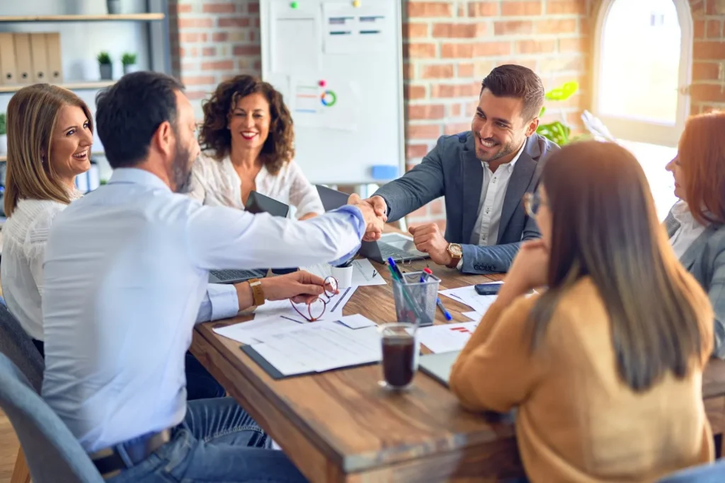 Ways-to-Find-Business-Owner-Contacts-Effectively